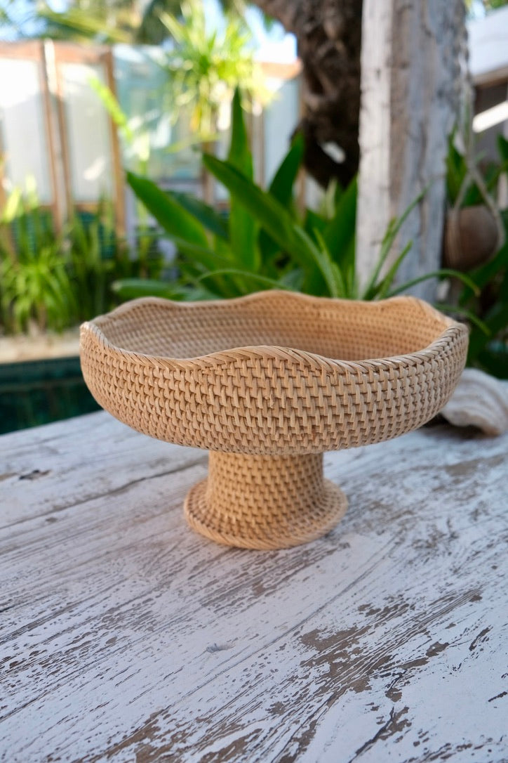 Raised Rattan Tray