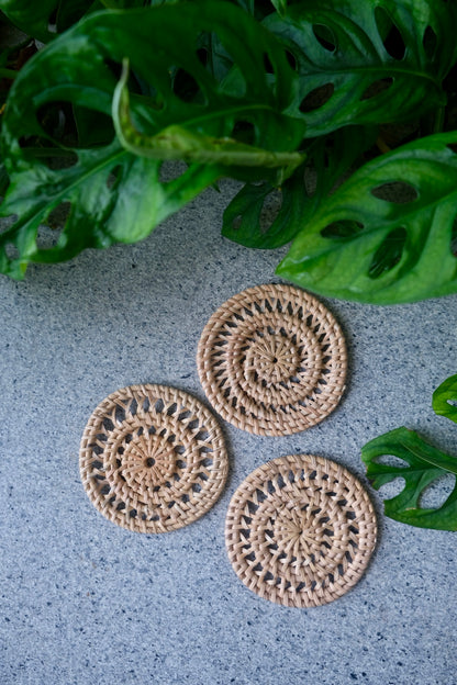 Rattan Spiral Placement Mats (set of 2)